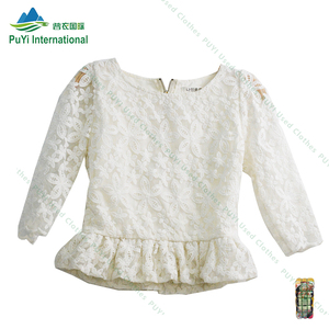 Camicette in maglia estiva di seconda mano da donna abbigliamento usato di marca Singapore per vestiti donna - Product Image 6