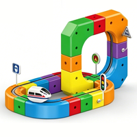 Ensemble de rails magiques DIY, options 51/81/123 pièces, blocs de construction 3D avec wagon de train, jouet éducatif pour enfants, vente en gros XTKM