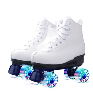 Patins à roulettes professionnels à quatre roues, roues en PU à double rangée, tailles réglables, adultes, flash, traditionnels, en cuir, artistiques, rétro - Product Image 2