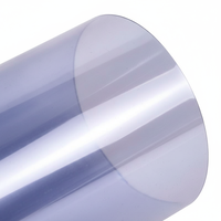Film rigide thermoformable pour emballage alimentaire sous blister avec traitement de découpe