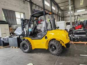 คล้ายกับรถยกสำหรับพื้นที่ขรุขระยี่ห้อ HELI รุ่น HANGCHA HC รับน้ำหนักได้ 3 ตัน ความยาวงา 1220 มม. CPCD30 ขับเคลื่อน 4 ล้อ - Product Image 6