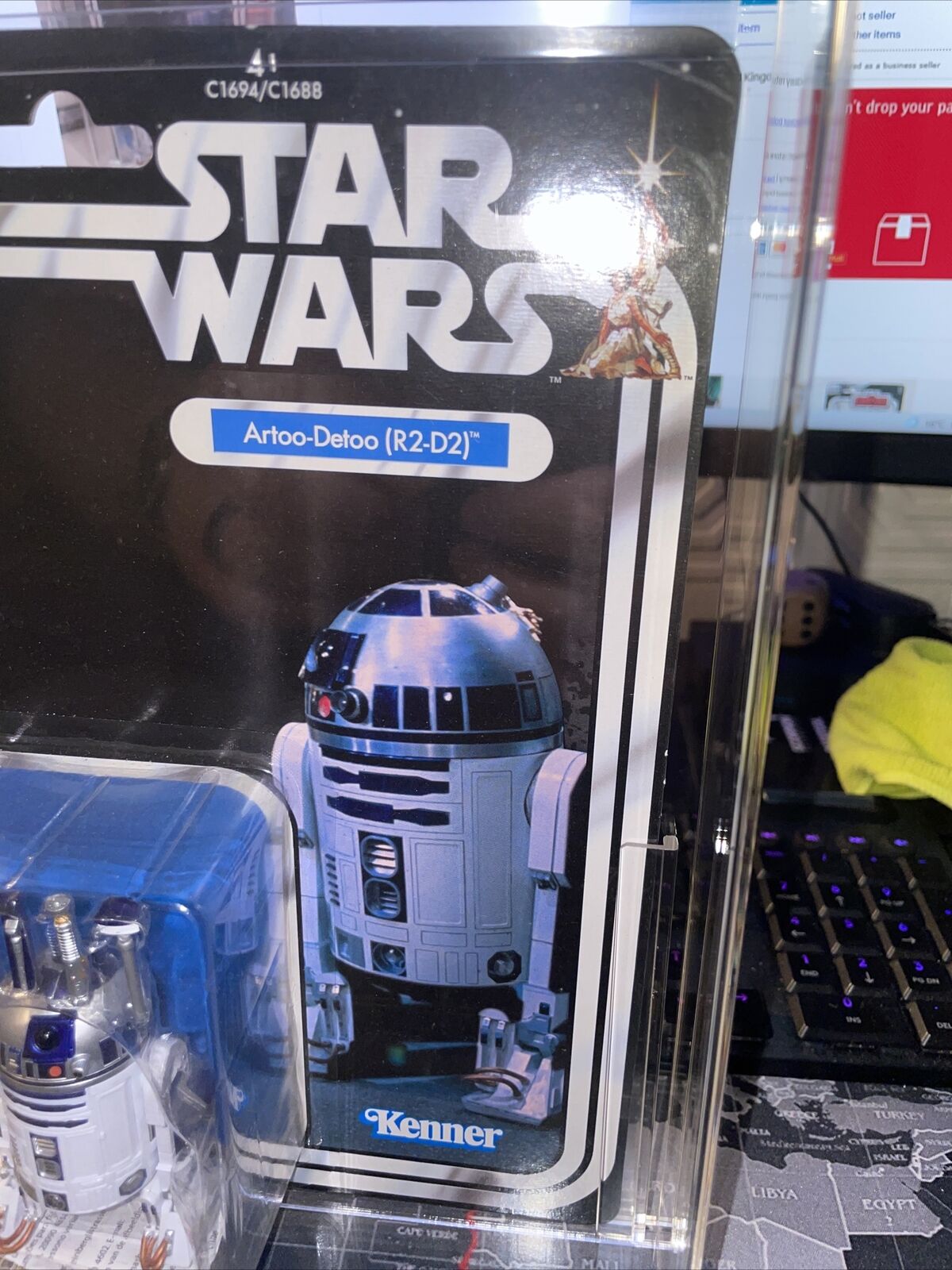 R2-D2専用ディスプレイケース スターウォーズ40周年記念R2-D2 MOCケナーアクリルディスプレイ