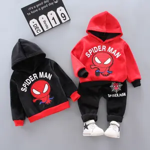 Polare del Panno Morbido Del Bambino Spiderman Ragazzi Outfits Per Bambini Felpa Con Cappuccio + Pantaloni 2pcs Bambini Superhero Costume di Inverno Scherza I Vestiti