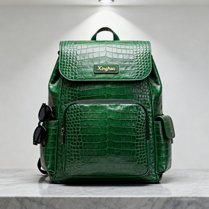 <span class=keywords><strong>Zaino</strong></span> in vera <span class=keywords><strong>pelle</strong></span> da <span class=keywords><strong>uomo</strong></span> di fascia alta con modello di coccodrillo verde Premium <span class=keywords><strong>zaino</strong></span> in <span class=keywords><strong>pelle</strong></span> con Logo in lamina d'oro - Product Image 6