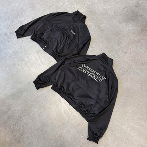 Veste de sport imperméable pour homme, design de logo personnalisé, streetwear outdoor, 100% polyester, fermeture éclair de haute qualité, vestes en polyester. - Product Image 1