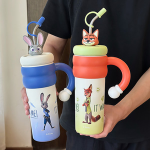 Gobelet isotherme Disney Stitch 20 oz avec paille et poignée pour enfants et adultes – Retour à l'école Été 2025 - Product Image 3