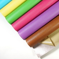 Tissu en cuir auto-adhésif multi-usage Grain de litchi Cuir PVC auto-adhésif pour la réparation de canapés, le rembourrage et la décoration murale