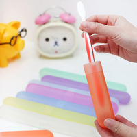 Kotak Sikat Gigi Silinder Minimalis Modern Plastik Portabel Mewah Warna-warni Berlapis Matte Anti Debu