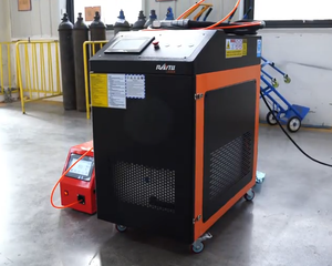 Máquina de Soldadura Láser Multifunción 4 en 1 de 1500W/3000W Refrigerada por Agua, Portátil, para Soldar, Cortar, Limpiar y Eliminar Óxido de Metal/Acero Inoxidable - Product Image 3