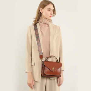 Bolso de Mano AndoBag para Mujer, Cuero Vacuno Genuino, Diseño Simple y Moderno, Bolso Bandolera, Gran Capacidad, Bolso de Mano para Viajar - Product Image 5