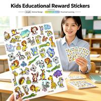 Autocollant d'animal de dessin animé 3D personnalisé pour l'éducation des enfants, autocollant auto-adhésif imperméable en PET/PVC/PC, autocollants découpés à la forme holographiques