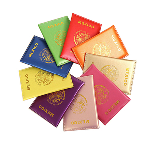 Porta Pasaporte Personalizado de México, Brillante, Multicolor, 9 Colores, con Estampado Dorado en Relieve, Funda para Pasaporte de Estados Unidos y México, de PU - Product Image 2