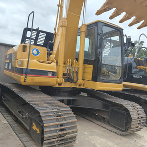 รถขุด CAT 320B ขนาด 20 ตัน พร้อมบุ้งกี๋ขุดขนาด 1 ลูกบาศก์เมตร รถขุดตีนตะขาบ cat320B มือสอง - Product Image 1