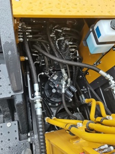Machinerie de terrassement, excavatrice sur pneus diesel XE155WGA de 14200 kg, avec options de godets polyvalents - Product Image 5
