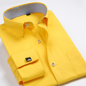 Chemises habillées rayées pour hommes à manches longues avec poignets mousquetaires et boutons – Vêtements formels blancs personnalisables - Product Image 2