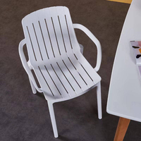 Chaise de jardin personnalisable, écologique, en plastique PP, empilable, légère, portable, design moderne, imperméable, durable, pour l'extérieur