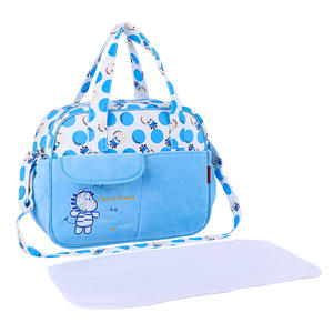 Bolsa de pañales de felpa de gran capacidad, bolso cruzado de viaje para bebés, bolso de hombro multifuncional para bebés de 0 a 24 meses, unisex, con diseño de animales - Product Image 5