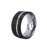 Gravure gratuite 10MM Carbure de tungstène Alliance Argent Groove Noir Mat Finition Bague à la mode