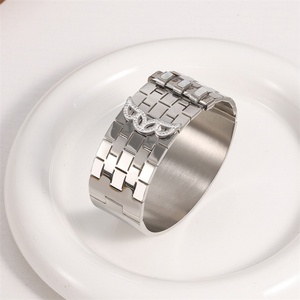 High Quality Personalized Jewelry Titanium Steel Zircon Shell Charm Chunky <b>Bangle</b> <b>Bracelets</b> - Product Image 6