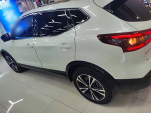 Guazi <span class=keywords><strong>2021</strong></span>, SUV Compacto Blanco de Gasolina, Usado, Superventas, Dongfeng <span class=keywords><strong>Nissan</strong></span> <span class=keywords><strong>Qashqai</strong></span> 2.0L CVT, Versión de Lujo - Product Image 3