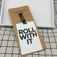 Étiquette de bagage en PVC souple en forme de lettre, porte-étiquette de valise sur le thème de l'avion, personnalisable, porte-carte « Ne touchez pas à mon sac à dos »