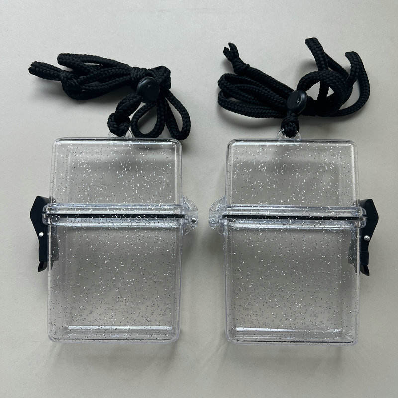 12.1X9.4x3.8 cm; transparent white