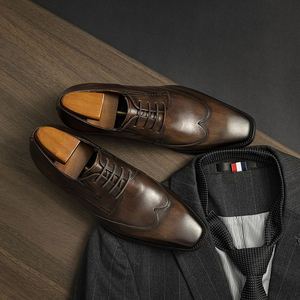 Chaussures Derby Haut de Gamme pour Hommes Tendance en Cuir Véritable (Vachette) à Lacets, Bout Carré, Rehaussantes, Collection Automne - Product Image 2