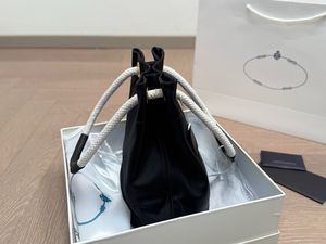 设计师品牌手提包奢华女士批发，女士品牌奢华包包，女士奢华包包 - Product Image 2