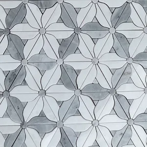 Mattonelle di mosaico a getto d'acqua backsplash della decorazione del pavimento della parete del mosaico del fiore di marmo