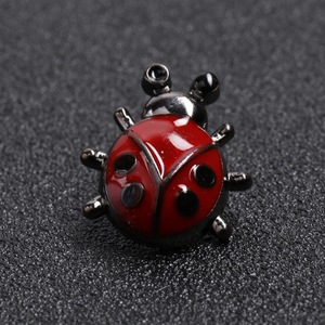 Badge de coccinelle à sept points en cuivre pur personnalisé, décoration de bureau antique, collection de cadeaux, artisanat en métal - Product Image 1