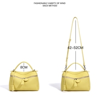 Tas Tangan Mini Boston Kulit Asli dengan Pegangan Atas dan Tali Selempang yang Dapat Dilepas, Tas Bahu Kasual Harian untuk Wanita.