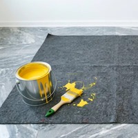 Feutre de protection de sol antidérapant en PE imperméable 300GSM 50M pour la rénovation