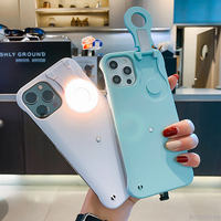 Étui de téléphone avec lumière selfie LED pour téléphone, lumière annulaire clignotante à l'avant pour iPhone 11 12 Pro Max