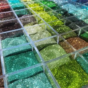 Paillettes holographiques mélangées, flocons d'or en sachet, sequins scintillants pour l'art de la résine, décoration DIY pour gobelets en plastique à double paroi faits à la main - Product Image 2