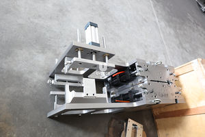 500ml 1L Garrafa 2 Cavidade 10L 20 Litros HDPE Tambor Blow Mold 2L 4L 5 Litros Plástico Jerry Can Motor Motor Lubrificante Oil Bottle Mould - Product Image 5