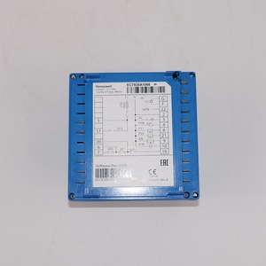Contrôleur de Combustion Honeywell EC7830A1066 230V Modbus Spécialisé pour Systèmes de Brûleurs - Product Image 3