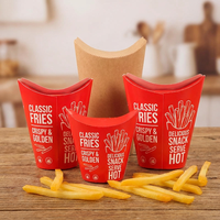 Gaufres aux œufs, frites, chips, cuillère à glace, collations, gobelet en papier kraft, seau en papier