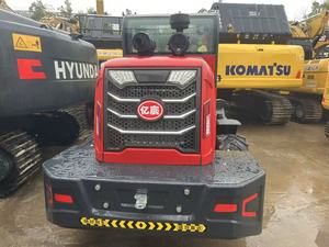 Montacargas Usado Yichen de 3.5 Toneladas a Gasolina con Mástil de Tres Etapas en Venta - Product Image 3