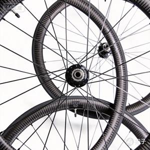 Accessoires en tissu de fibre de carbone tricoté style croisé - Product Image 2