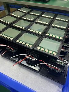 Thermostat de <span class=keywords><strong>radiateur</strong></span> <span class=keywords><strong>à</strong></span> design moderne, détecteur de température réglable, thermostat de chauffage central pour chauffage au sol dans les appartements - Product Image 3