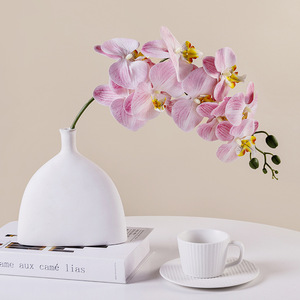 9 <span class=keywords><strong>Fiori</strong></span> Artificiali di Orchidea <span class=keywords><strong>Viola</strong></span> <span class=keywords><strong>Lilla</strong></span>, Phalaenopsis Real Touch per Decorazioni Matrimoniali <span class=keywords><strong>e</strong></span> Domestiche - Product Image 6