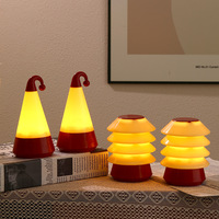 Lampe de table LED MSBN à piles, motif arbre de Noël structuré, lumière chaude, pour salon et décoration intérieure