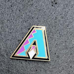 Meistverkaufte Sofort Lieferbare Sport-Baseball-Liga Emaille-Anstecknadeln mit UV-Druck Legierung Metall-Stanzabzeichen Souvenirs - Product Image 4