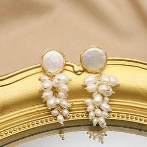 Brincos de Madrepérola: Design Clássico e Atemporal, Confortáveis para Uso Diário, Presente Feminino, Joia de Moda de Alta Qualidade - Product Image 2