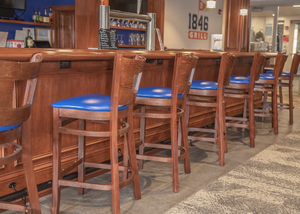 Sgabelli da Bar in Legno con <span class=keywords><strong>Seduta</strong></span> Imbottita in Pelle PU, Altezza Bancone, per Ristoranti, Caffè e Pub - Product Image 2
