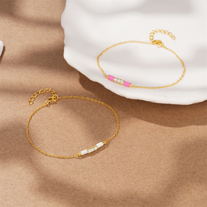 ROXI Ensemble de bijoux de luxe en argent sterling 925 avec émail effet goutte d'huile, comprenant une bague chaîne réglable, des boucles d'oreilles créoles et un bracelet pour femme - Product Image 5