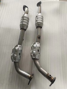 Convertidor Catalítico de Acero Inoxidable de Alta Calidad YUEYANG para Land Cruiser 5.7L/4.7L LX570/LX470 Euro VI Gasolina - Product Image 2