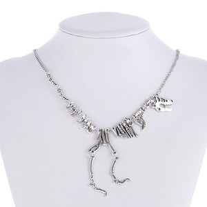 Sexy Lange Halskette Gotischer Tyrannosaurus Rex Skelett Dinosaurier Anhänger Charm-Halskette Drachenknochen Legierung Collares Schmuck - Product Image 4