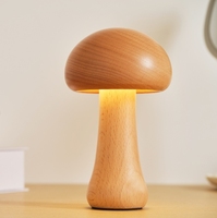 Lampe d'ambiance champignon en bois massif créatif Ins Lampe de chevet Décoration en hêtre Lampe à LED pour enfants Cadeau de fille