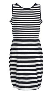 Robe de grossesse et d'allaitement en coton et élasthanne à rayures noires et blanches pour femme - Product Image 2